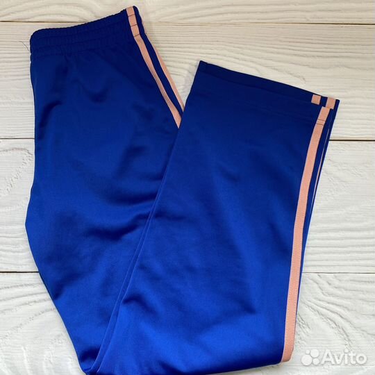 Спортивные штаны на девочку 140