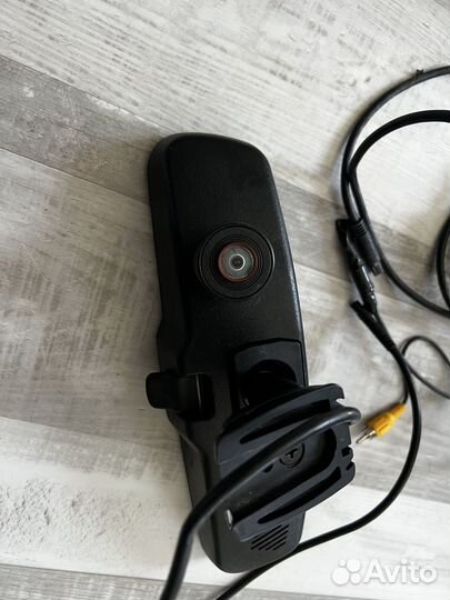 Зеркало салонное с монитором и видеорегистратором