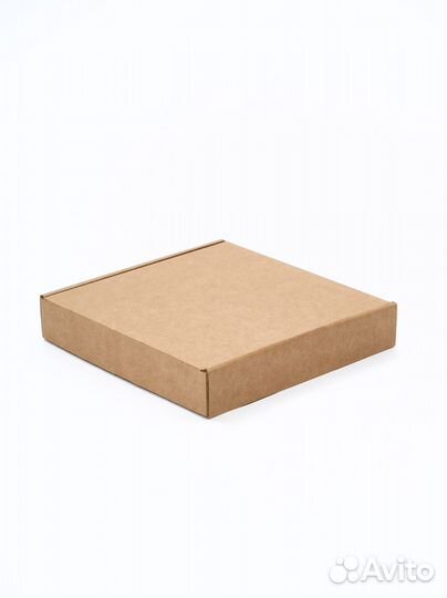 Картонная коробка 220х220х40 мм