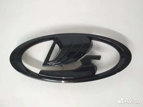 Черная эмблема лада веста