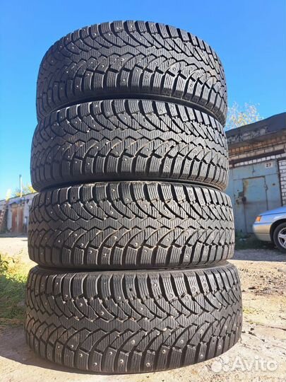 Formula Ice 215/55 R17 98T