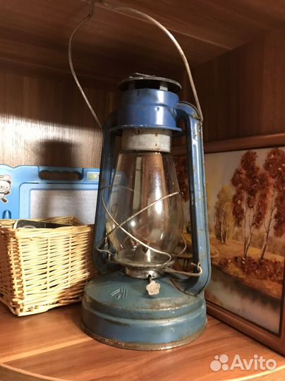 Винтажная керосиновая лампа