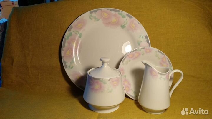 Фарфоровая чайная посуда