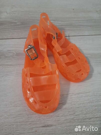 Летняя обувь