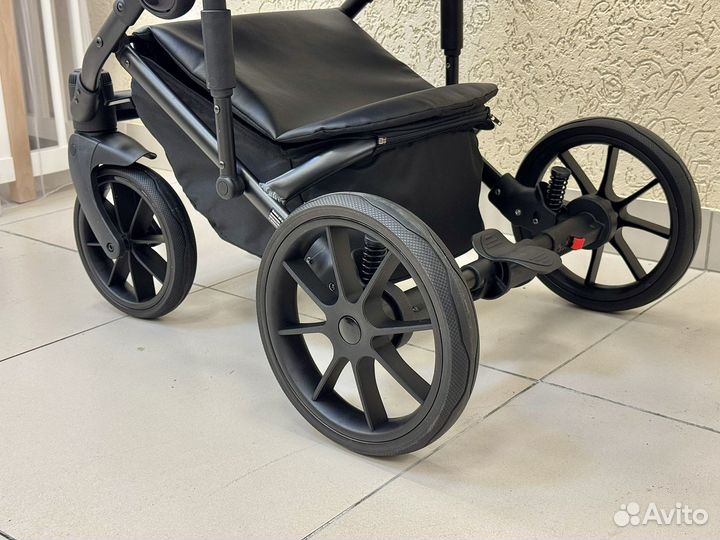 Коляска Riko Nano Thermo 2в1/3в1