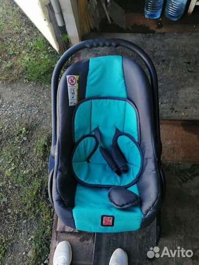 Продам коляску 3/1