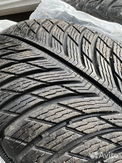 Michelin Alpin 5 225/45 R18 95