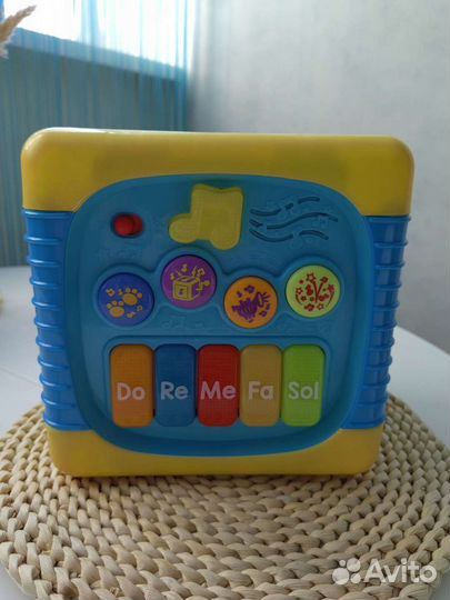 Музыкальная игрушка куб