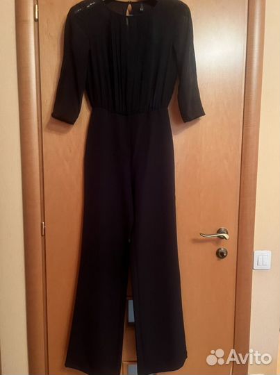 Комбинезон нарядный 44 46