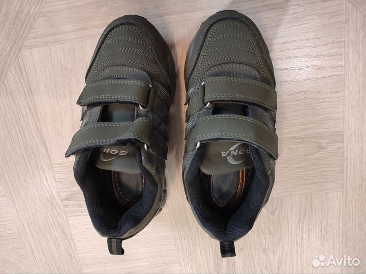 Кроссовки Bona 31р