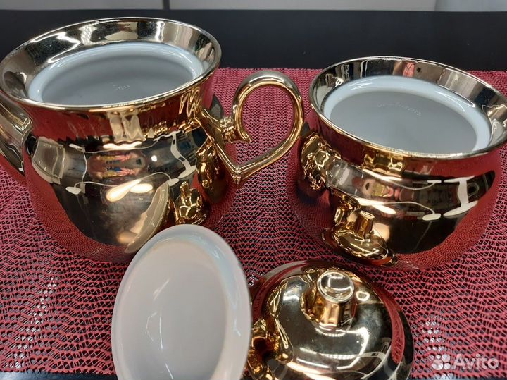 Чайник заварочный и сахарница. Фарфор