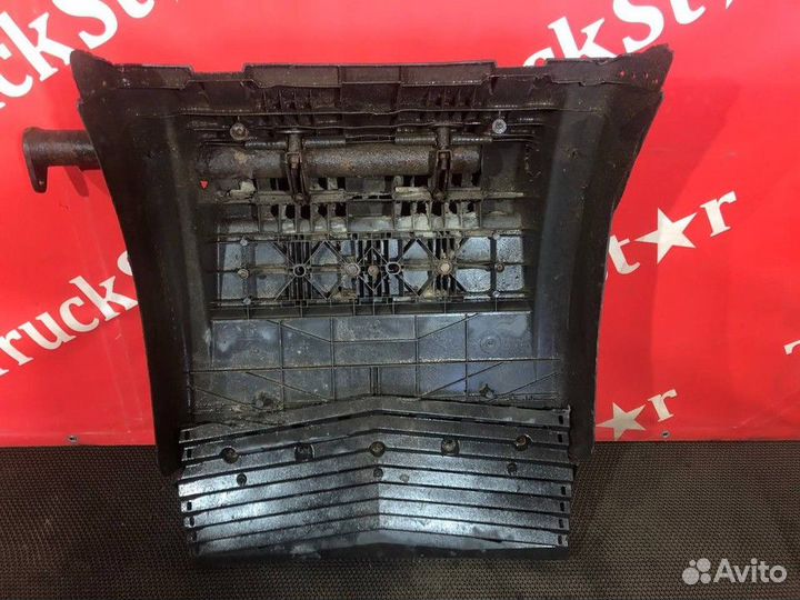 Крыло заднее задняя часть