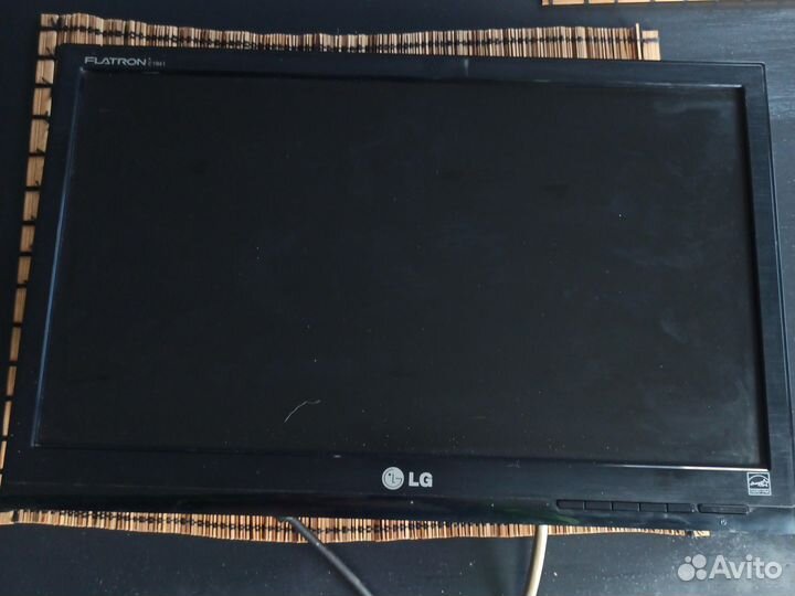 Монитор для компьютера 19 дюймов