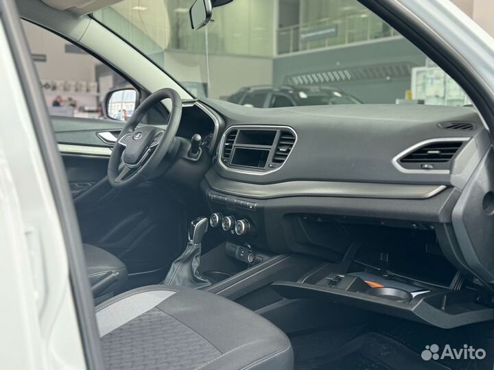 LADA Vesta 1.8 CVT, 2024