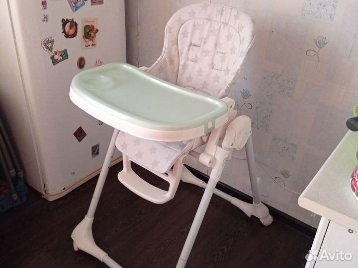 Стульчик для кормления happy baby