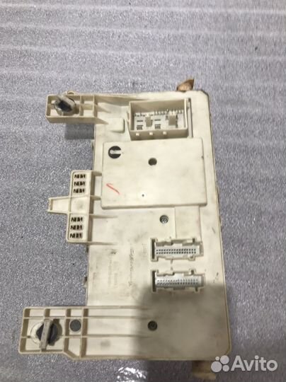 Блок предохранителей салона mazda 3 bk