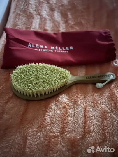 Дренажная щетка для сухого массажа Alena Millen