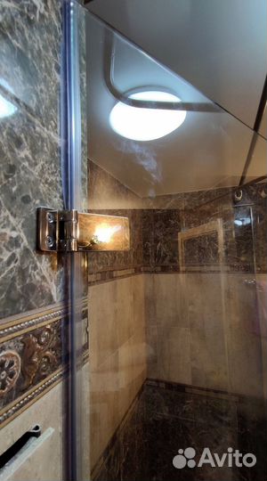 Душевая кабина