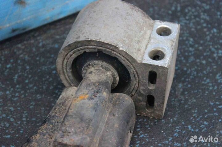 Рычаг Chevrolet Captiva (Шевроле Каптива) C100 968