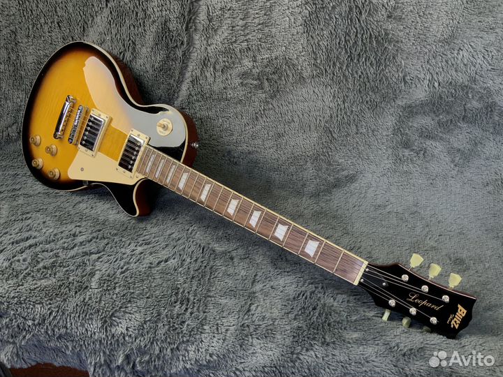 Blitz by Aria Les Paul