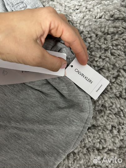 Шорты новые Calvin Klein