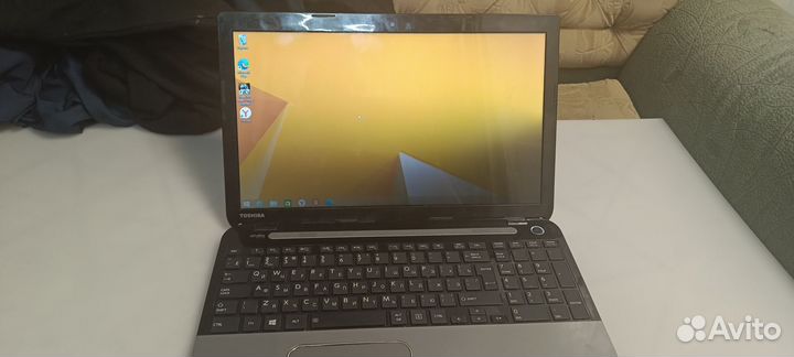 Ноутбук toshiba 4ядерный.игровой