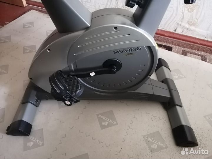 Велотренажер torneo