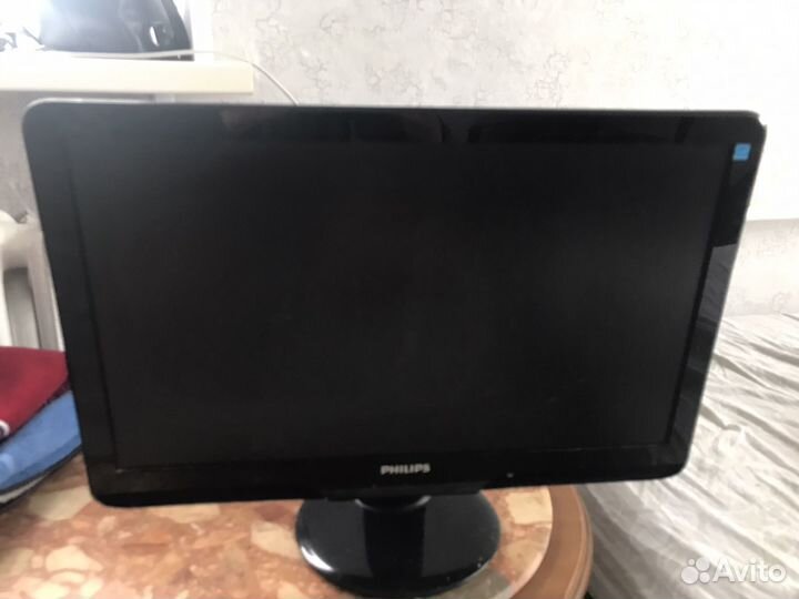 Монитор philips