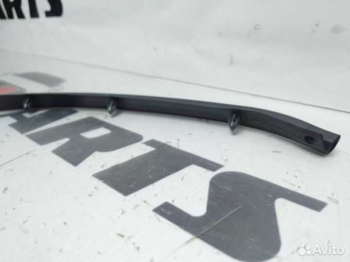 Уплотнитель капота Mitsubishi ASX I (2010—2013)