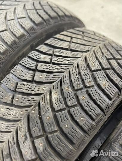 Michelin X-Ice North 4 225/45 R18 98T