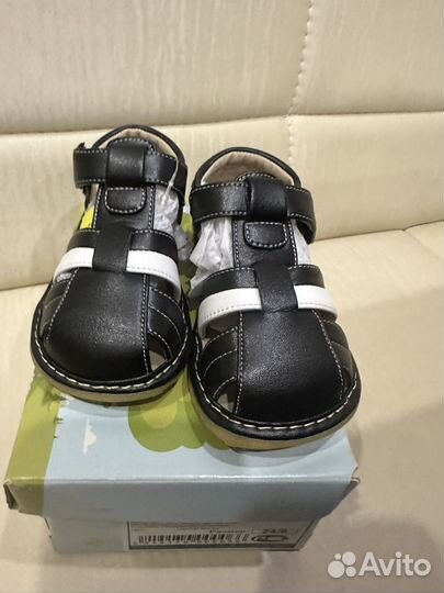 Сандали детские