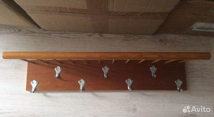 Вешалки настенные 55 см, 76 см