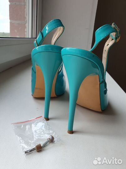 Босоножки 36 размер