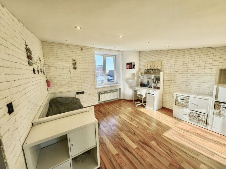 4-к. квартира, 137,2 м², 10/10 эт.