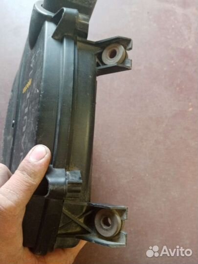 Корпус воздушного фильтра renault logan 8кл