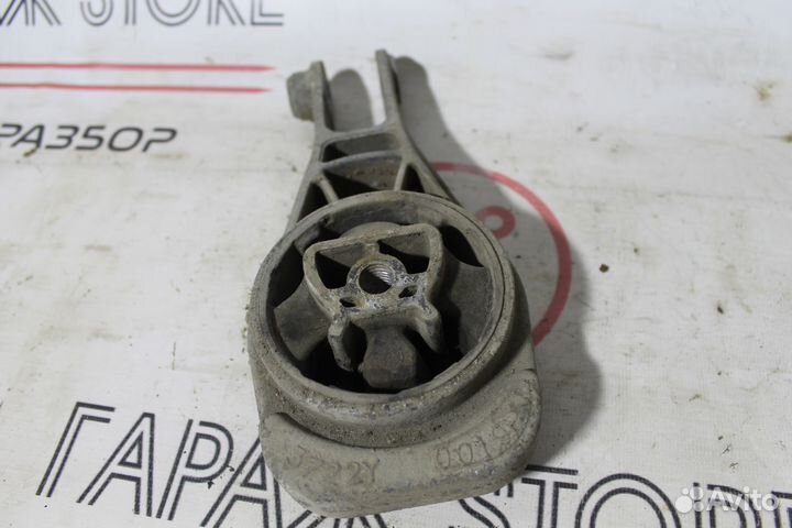 Подушка крепления двигателя Chevrolet Opel