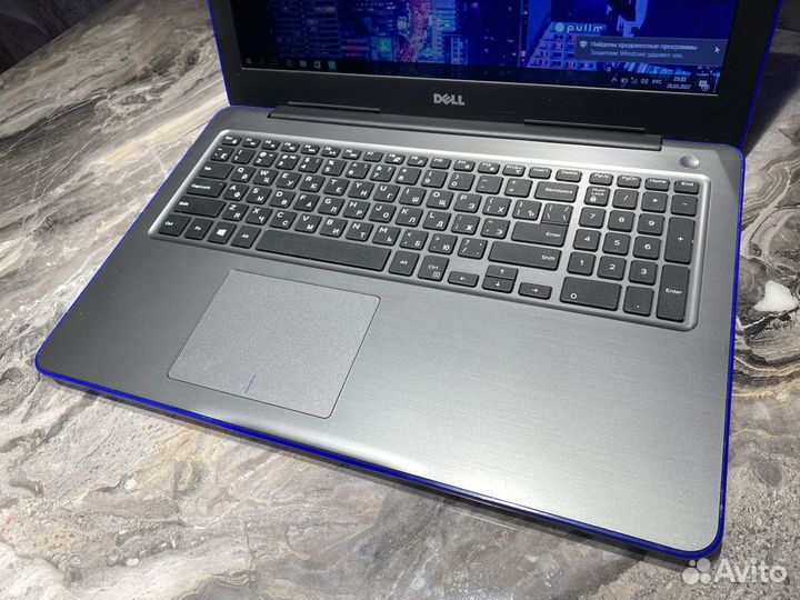 Dell p66f amd A6/radeon R5 2gb/ram 8gb
