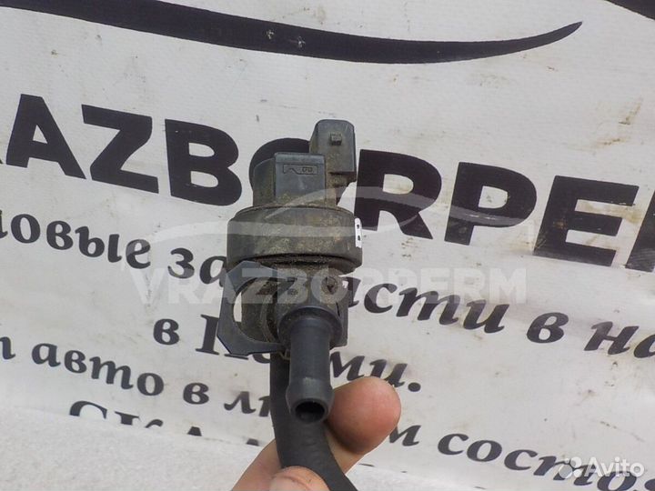 Клапан вентиляции топливного бака BMW 3-Series