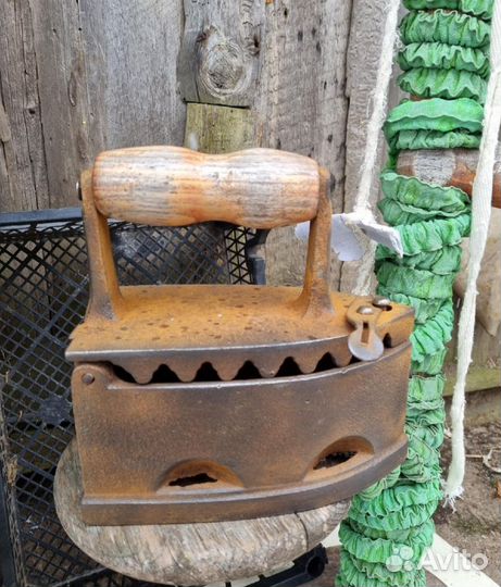 Старый утюг