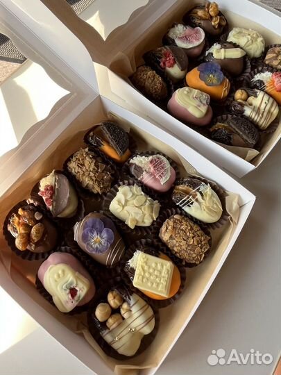 Финики израиль в шоколаде Callebaut