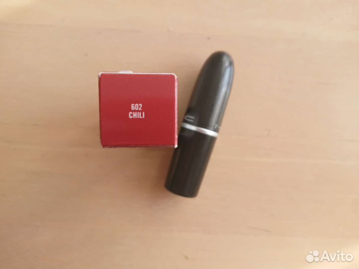Помада Mac Chili