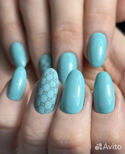 Маникюр педикюр