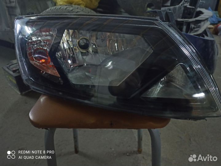 Фара передняя правая LADA granta FL