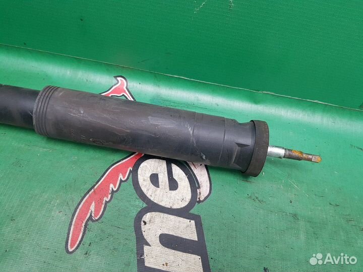 Амортизатор задний правый Mercedes-Benz E W211