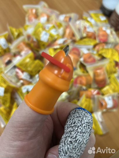 Нож-напальчник для пасынкования