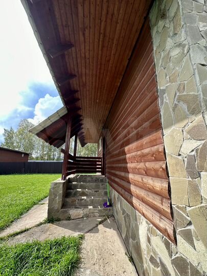 Дом 160 м² на участке 8,1 сот.