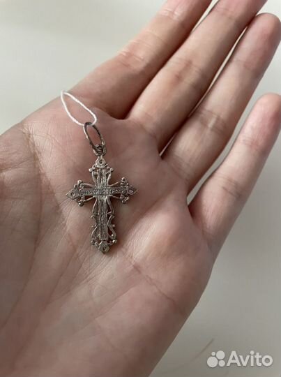 Серебряный крест