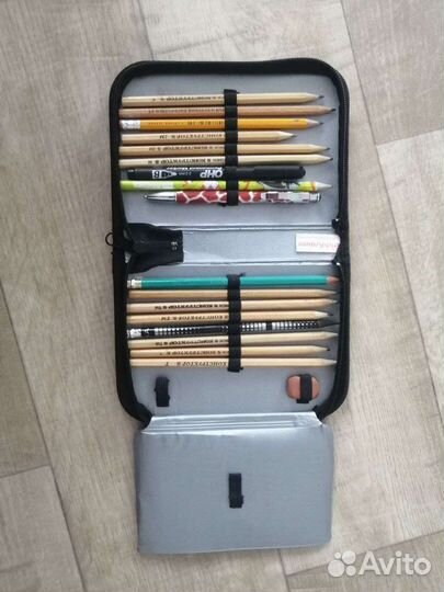 Пенал школьный