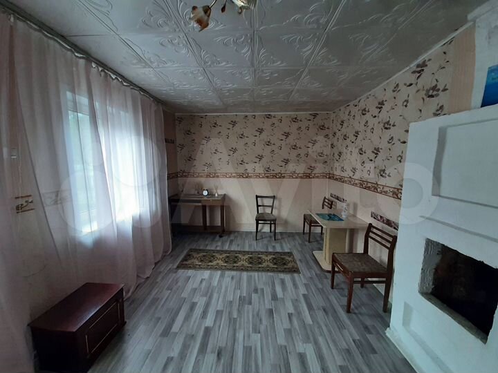 Дом 30,2 м² на участке 10 сот.