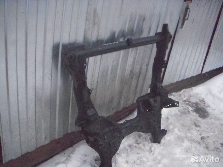 Подрамник передний Honda CR-V 3 2.4л. 50200swaa70